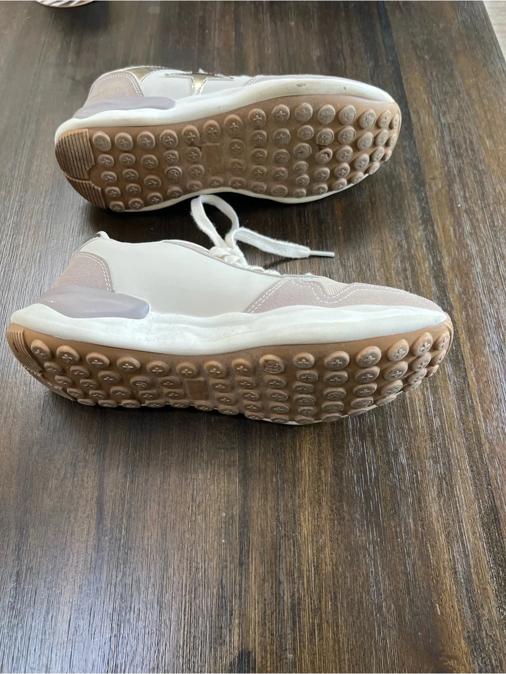 Vintage Havana Cream and Gold Star Lace-Up Sneakers